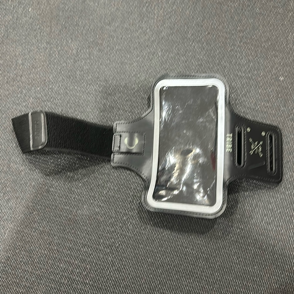 Phone running arm holder
